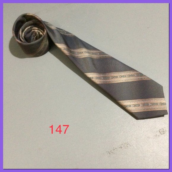 Vtg Patterned Stripe Tie_147 - Picture 1 of 6